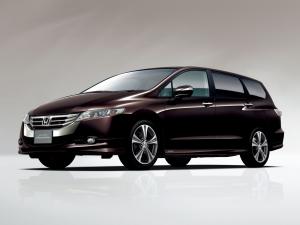 Honda Odyssey Absolute 2011 года